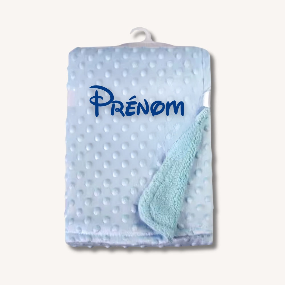 Personalisierte Babydecke mit Stickerei